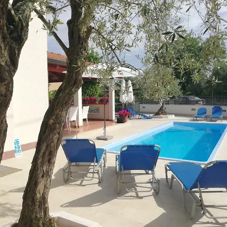 Villa Zare Porec Exterior photo