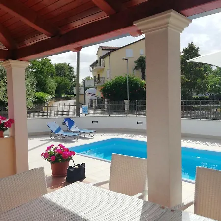 Villa Zare Porec Exterior photo
